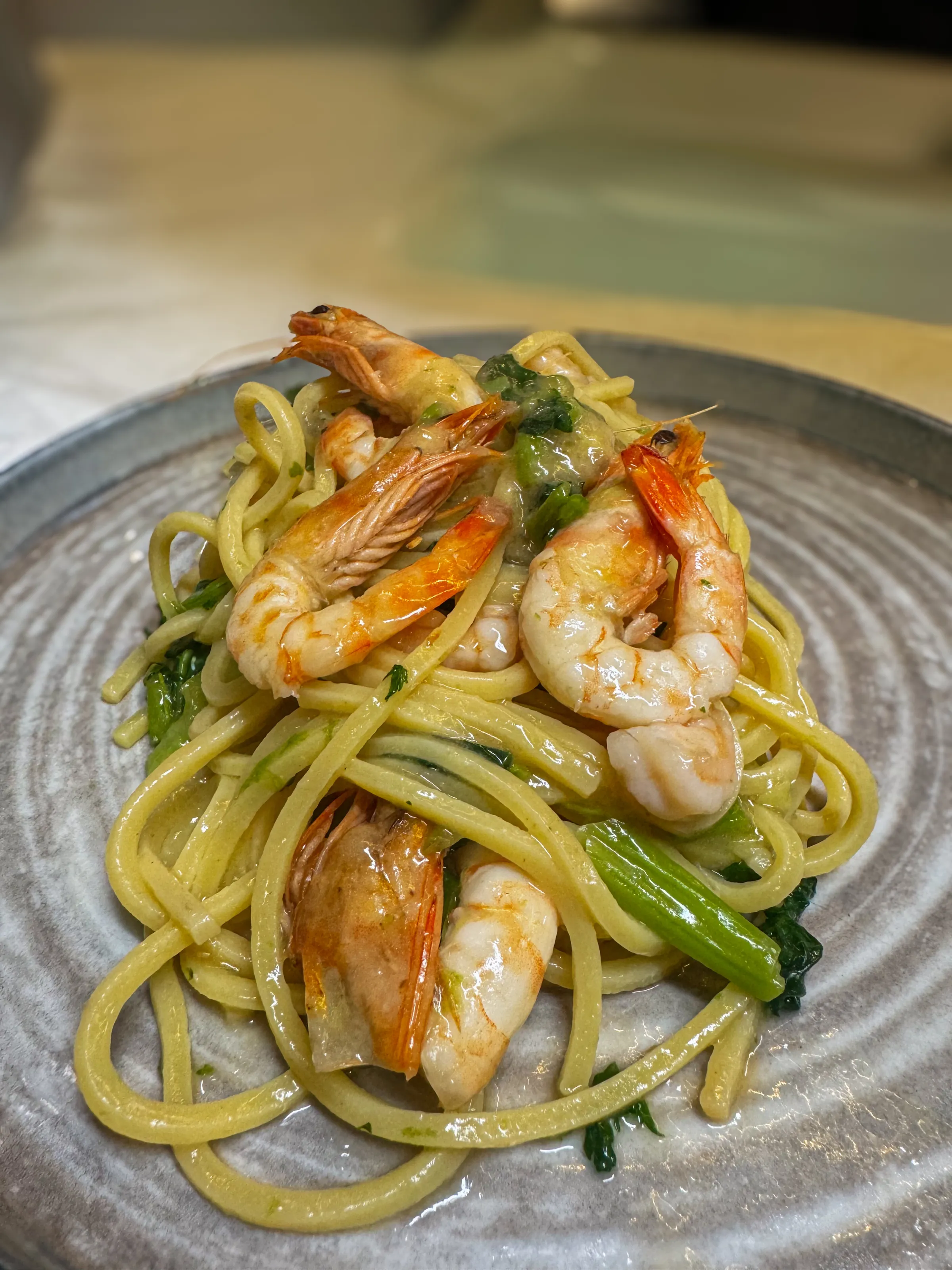 Linguine con gamberi freschi - cucina di mare di Estebar Ferrara
